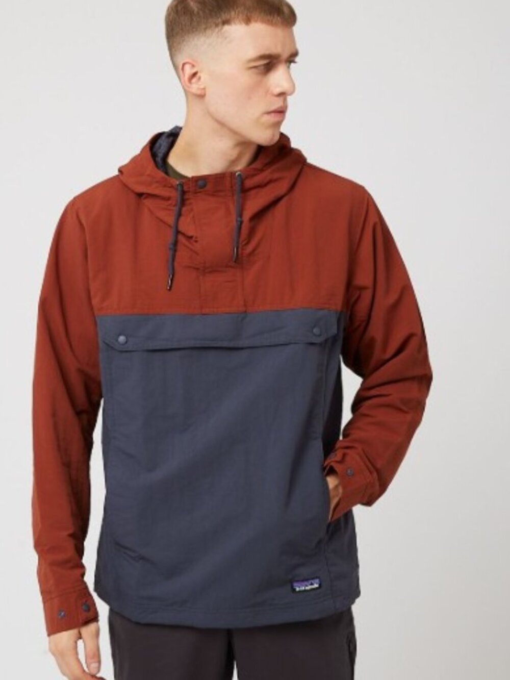 Patagonia Isthmus Anorak Jacket in Smoder Blue. M